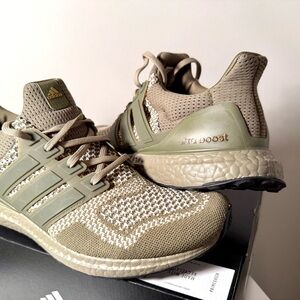 Adidas Ultra Boost Men's Shoes - Olive